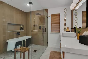 1237 Airline Dr, Grapevine, TX 76051 - Photo 38