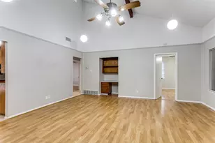 6513 Paula Ct, North Richland Hills, TX 76182 - Photo 6