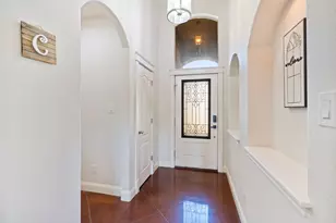 1205 Carnoustie Dr, Ennis, TX 75119 - Photo 2