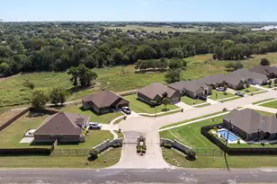 1205 Carnoustie Dr, Ennis, TX 75119 - Photo 30