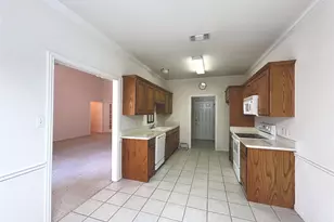 501 S Old Betsy Rd, Keene, TX 76059 - Photo 4