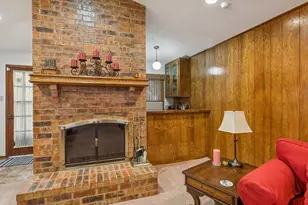 2009 Glenbrook Meadows Dr, Garland, TX 75040 - Photo 22