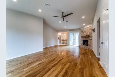 2001 Pebblebrook Trail, Irving, TX 75060 - Photo 4