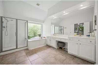 815 Rolling Meadows Court, Allen, TX 75013 - Photo 18