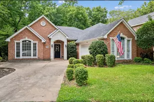 815 Rolling Meadows Ct, Allen, TX 75013 - Photo 2