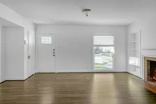 5422 Stoneleigh Ave, Dallas, TX 75235 - Photo 2