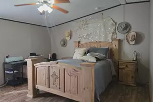 1381 Hackleman Rd, Whitesboro, TX 76273 - Photo 8