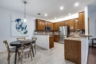 2212 Paige Court, Carrollton, TX 75006 - Photo 16