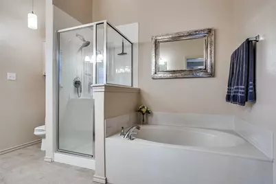 2212 Paige Court, Carrollton, TX 75006 - Photo 22