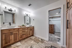 1353 Spring Creek Rd, Collinsville, TX 76233 - Photo 20