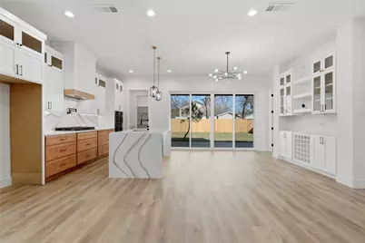 3906 Harlingen Street, Dallas, TX 75212 - Photo 8