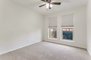 2078 Arbor Creek Dr, Carrollton, TX 75010 - Photo 22