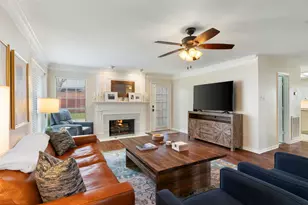 2132 Cannes Dr, Carrollton, TX 75006 - Photo 6