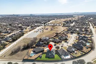 425 Locksley Ct, Saginaw, TX 76179 - Photo 36