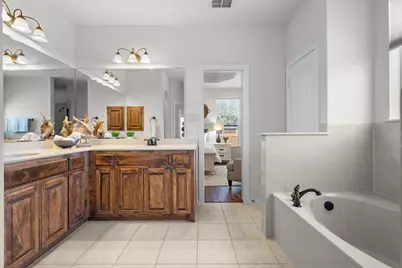 425 Locksley Court, Saginaw, TX 76179 - Photo 18