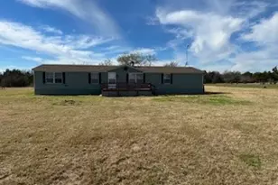 135 County Rd 3144, Corsicana, TX 75109 - Photo 1