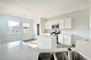 1005 Rosewood St, Princeton, TX 75407 - Photo 8