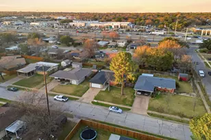 1809 James St, Irving, TX 75061 - Photo 32