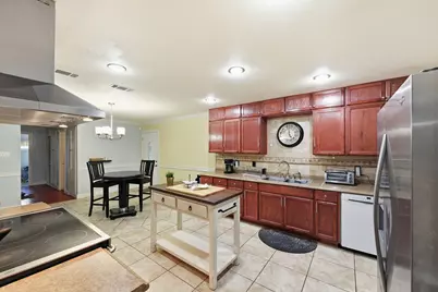 1809 James Street, Irving, TX 75061 - Photo 12