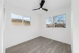 2903 Lowell Dr, Irving, TX 75062 - Photo 22