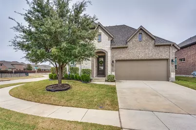 10801 Brownwood Place, McKinney, TX 75071 - Photo 2