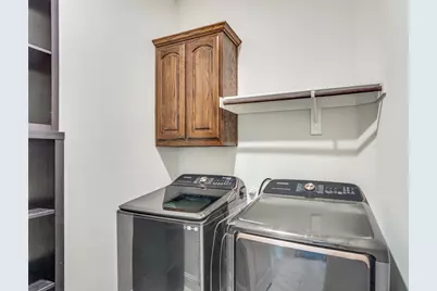 10801 Brownwood Place, McKinney, TX 75071 - Photo 14