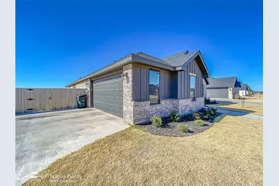 6818 Windmill Grass Lane, Abilene, TX 79606 - Photo 2