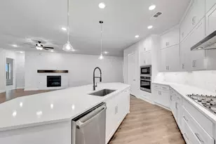 732 Shinnery Oak Way, Waxahachie, TX 75165 - Photo 26