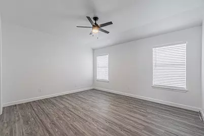 875 Grace Lane, Irving, TX 75061 - Photo 20