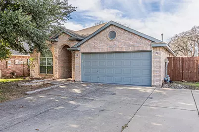 875 Grace Lane, Irving, TX 75061 - Photo 2
