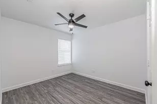 875 Grace Ln, Irving, TX 75061 - Photo 30