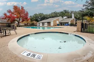 2724 Meadowstone Ct, Carrollton, TX 75006 - Photo 32