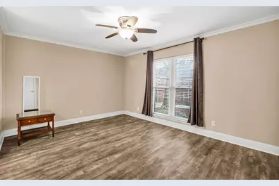 2724 Meadowstone Court, Carrollton, TX 75006 - Photo 18