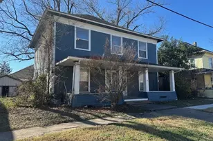 415 W Franklin, Waxahachie, TX 75165 - Photo 1