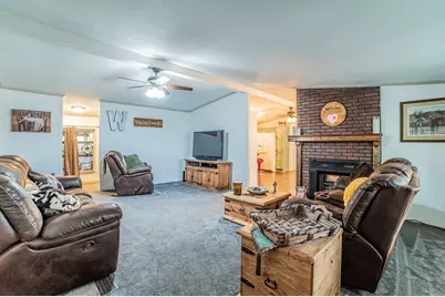 13589 Sam Reynolds Road, Justin, TX 76247 - Photo 10