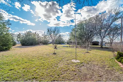 13589 Sam Reynolds Road, Justin, TX 76247 - Photo 32