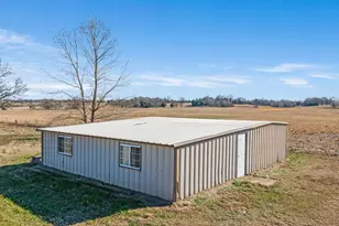 4060 Cr 36220, Sumner, TX 75486 - Photo 34