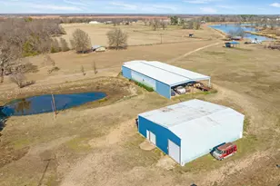 4060 Cr 36220, Sumner, TX 75486 - Photo 32