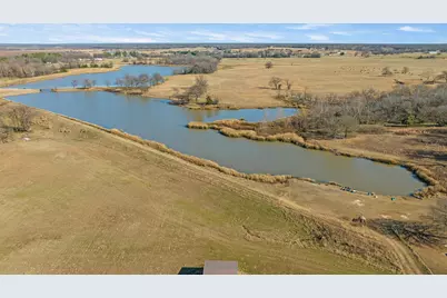 4060 Cr 36220, Sumner, TX 75486 - Photo 2