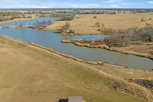4060 Cr 36220, Sumner, TX 75486 - Photo 2
