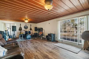 4060 Cr 36220, Sumner, TX 75486 - Photo 8