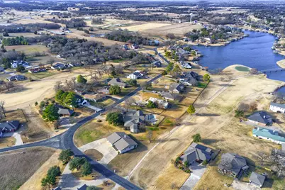 401 Kiowa Drive W, Gainesville, TX 76240 - Photo 34