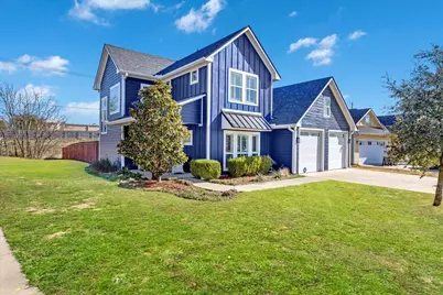 4733 Dry Creek Lane, Sherman, TX 75092 - Photo 4