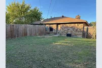 810 Woodland Court, Kennedale, TX 76060 - Photo 10