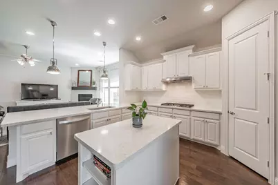 9825 Drovers View Trail, Fort Worth, TX 76131 - Photo 2