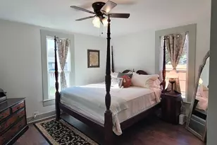 910 Baird St, Cleburne, TX 76033 - Photo 10