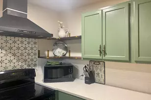 910 Baird St, Cleburne, TX 76033 - Photo 24