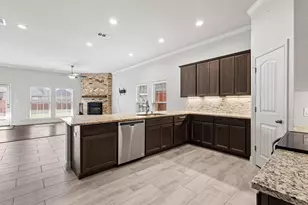 3422 Ballam St, Sherman, TX 75092 - Photo 6