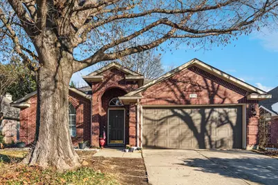 3204 Trailwood Lane, Flower Mound, TX 75028 - Photo 2