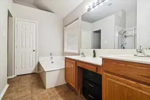 3204 Trailwood Ln, Flower Mound, TX 75028 - Photo 20